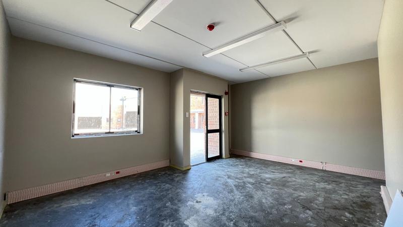 Commercial Property for Sale in Killarney Gardens Western Cape